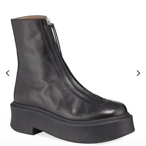 THE ROW Zipped Combat Boots 38